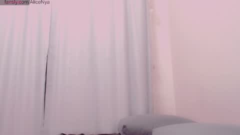 Snapshot of alicenya chatting on 01.14.26 Alice online show from 01.14.26