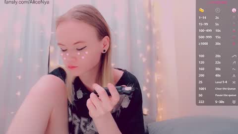 Snapshot of alicenya chatting on 01.16.26 Alice online show from 01.16.26