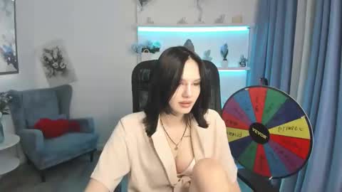 Snapshot of alicepertime chatting on 06.06.26 alicepertime online show from 06.06.26