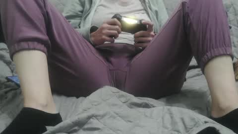 Snapshot of alicerabbithole03 chatting on 12.17.24 Alice online show from 12.17.24