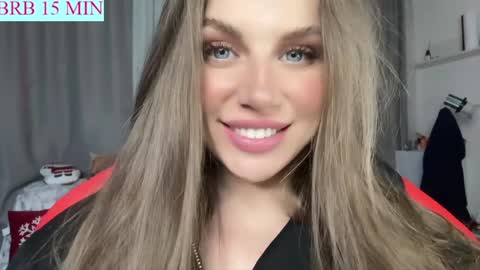 Snapshot of alicerabdit chatting on 01.22.25 Alice online show from 01.22.25