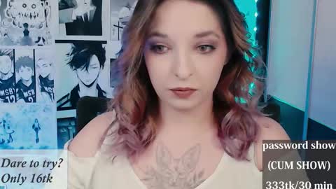 Snapshot of aliceriddle1 chatting on 02.01.26 aliceriddle1 online show from 02.01.26