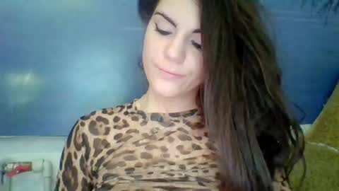 Snapshot of alicetailorrr chatting on 06.11.26 AliceTailorrr online show from 06.11.26