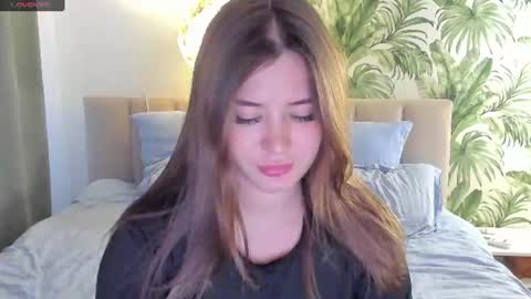 Snapshot of alicetuker chatting on 06.23.26 Alice online show from 06.23.26