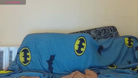 AliceWoolfy online show from 09.30.25