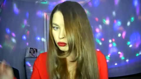 AlicexFresh online show from 10.25.25