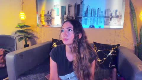 Alicia online show from 04.07.26