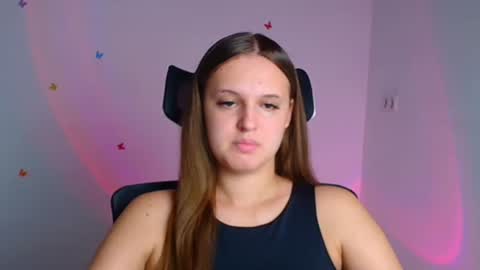Snapshot of alicie_dream_ chatting on 09.15.25 Alicie online show from 09.15.25