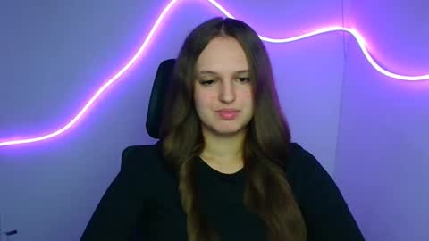 Snapshot of alicie_dream_ chatting on 09.25.25 Alicie online show from 09.25.25