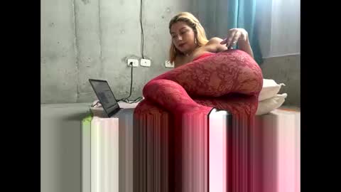 Snapshot of alicie_oconoor chatting on 05.14.26 Karla Oconoor online show from 05.14.26