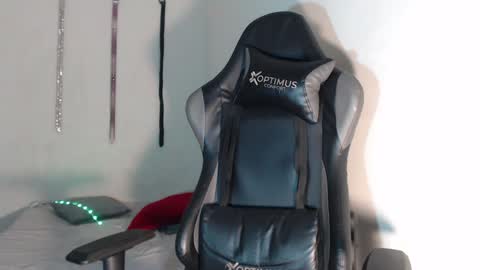 Alid 17 online show from 12.14.24