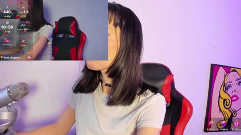 Aiko  Independent Model  online show from 09.29.25