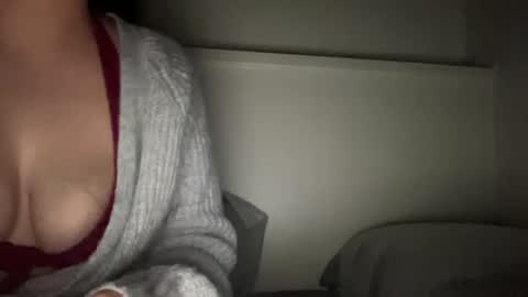 alihandra_ale online show from 09.23.25