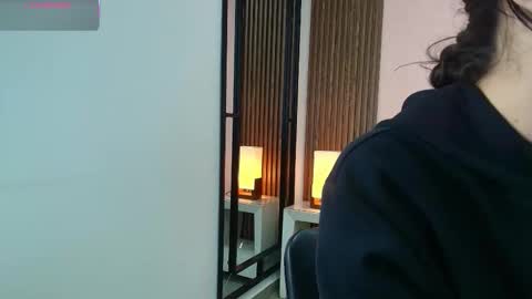 Snapshot of alina_martinelli chatting on 02.12.26 Alina online show from 02.12.26