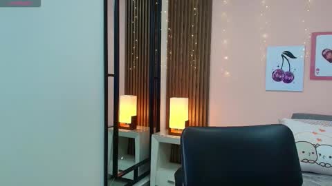 Snapshot of alina_martinelli chatting on 02.16.26 Alina online show from 02.16.26