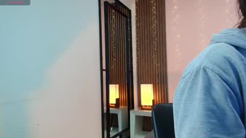 Snapshot of alina_martinelli chatting on 03.17.26 Alina online show from 03.17.26