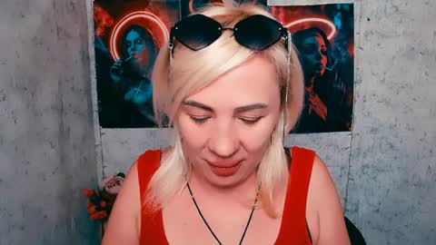 Snapshot of alinafrey_ chatting on 06.02.26 Alina online show from 06.02.26