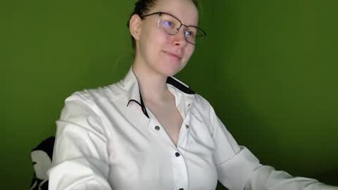 Snapshot of alinasei chatting on 03.28.26 alinasei online show from 03.28.26