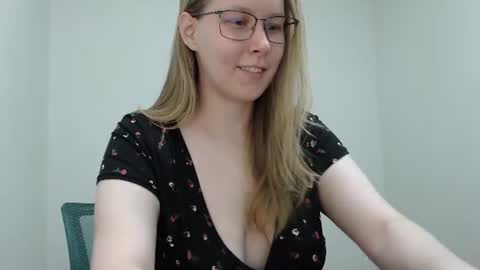 alinasei online show from 07.18.26