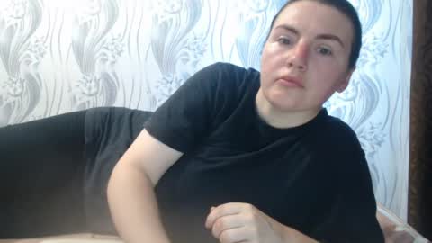 Snapshot of alinaxjames chatting on 06.29.26 AlinaxJames online show from 06.29.26