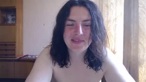 Snapshot of alinaxjames chatting on 07.14.26 AlinaxJames online show from 07.14.26