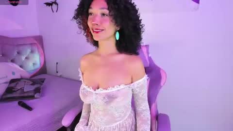 Snapshot of aline_ackerman chatting on 06.23.26 ALINE online show from 06.23.26