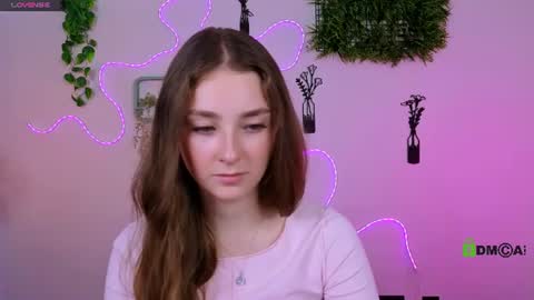 Snapshot of alisabliss chatting on 07.31.26 Alisa online show from 07.31.26
