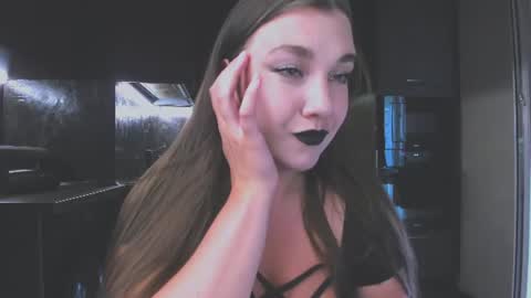 Snapshot of alisaxfox chatting on 07.19.26 Alisa online show from 07.19.26