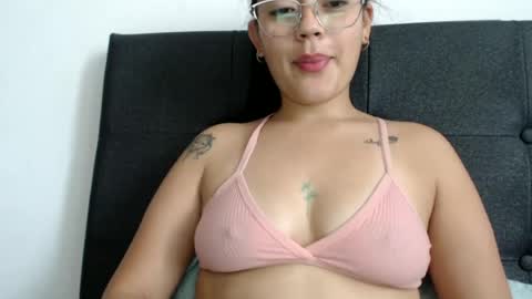 Snapshot of alisha_9997 chatting on 06.23.26 alisha_9997 online show from 06.23.26