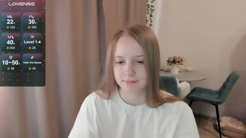 Snapshot of alisha_ley chatting on 05.11.26 Alya online show from 05.11.26
