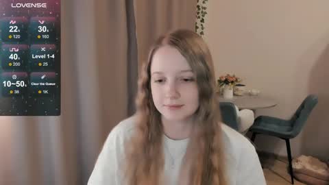 Snapshot of alisha_ley chatting on 05.19.26 Alya online show from 05.19.26
