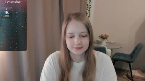 Snapshot of alisha_ley chatting on 06.19.26 Alya online show from 06.19.26