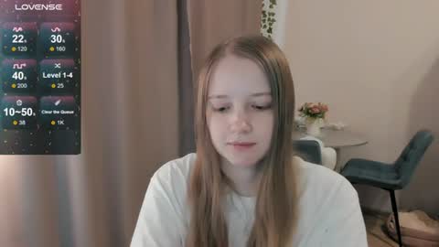 Snapshot of alisha_ley chatting on 06.20.26 Alya online show from 06.20.26