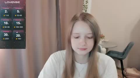 Snapshot of alisha_ley chatting on 06.23.26 Alya online show from 06.23.26