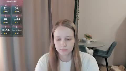 Snapshot of alisha_ley chatting on 07.12.26 Alya online show from 07.12.26