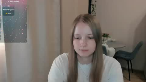 Snapshot of alisha_ley chatting on 07.24.26 Alya online show from 07.24.26