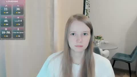 Snapshot of alisha_ley chatting on 07.27.26 Alya online show from 07.27.26