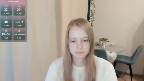 Snapshot of alisha_ley chatting on 07.28.26 Alya online show from 07.28.26