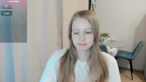 Snapshot of alisha_ley chatting on 07.28.26 Alya online show from 07.28.26