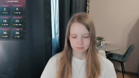 Snapshot of alisha_ley chatting on 08.03.26 Alya online show from 08.03.26