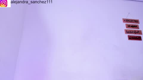 Snapshot of alisiacollinsss chatting on 10.02.25 Alisia online show from 10.02.25