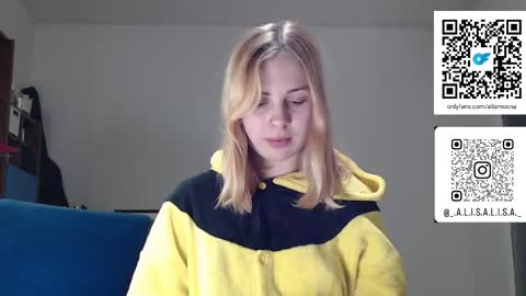 Snapshot of alismoona chatting on 01.16.26 Alisa online show from 01.16.26