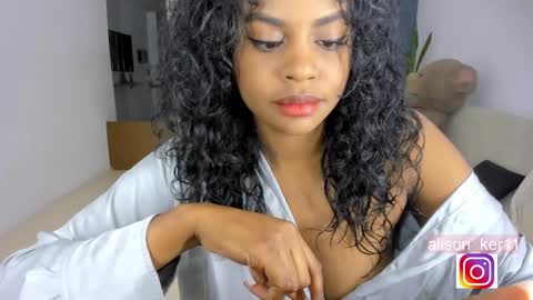 Sofias house online show from 12.31.24