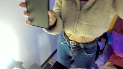 Snapshot of alison_moon7 chatting on 10.23.25 ALISON MOON online show from 10.23.25