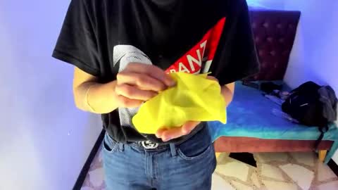 Snapshot of alison_moon7 chatting on 11.15.25 ALISON MOON online show from 11.15.25