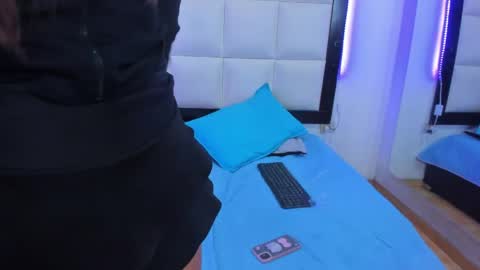 Aliss and Aron online show from 04.29.26