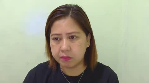 alissalove18 online show from 01.23.25