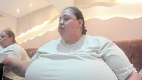 Snapshot of alisson_am chatting on 06.23.26 Alisson online show from 06.23.26