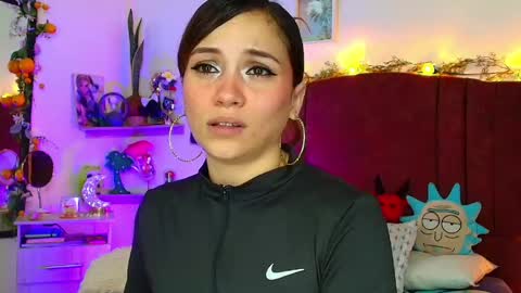 Alisson IG alisson zafiro27 online show from 04.30.26
