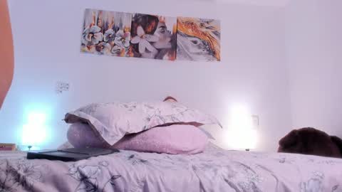 Snapshot of alissonroyce chatting on 10.17.25 Goddess online show from 10.17.25